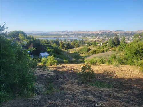110 Harrier Ave, Vallejo, CA, 94590-3710 | Card Image