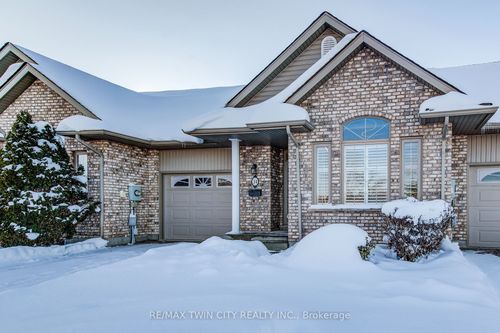 15-34 Livingston Blvd, Baden, ON, N3A4M7 | Card Image