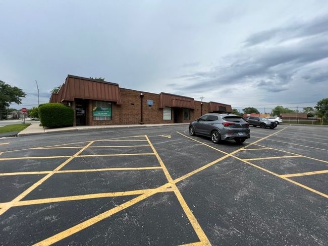 B - 9959 S Roberts Rd, Home with 0 bedrooms, 0 bathrooms and null parking in Palos Hills IL | Image 4