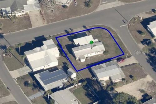 1227 Nassau Cir, Tavares, FL, 32778-2527 | Card Image