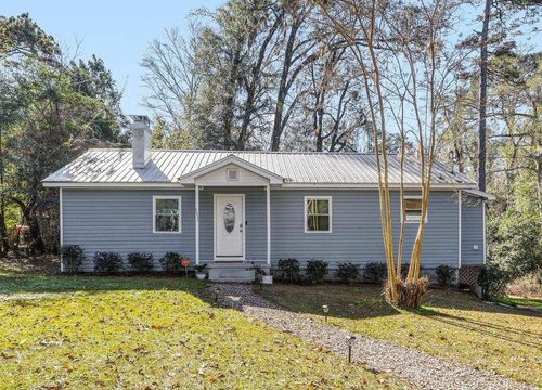 1111 S Magnolia Dr, Quincy, FL, 32351-1553 | Card Image