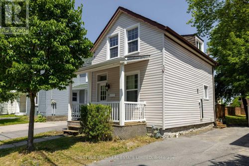 451 Albert St, Kingston, ON, K7L3W4 | Card Image