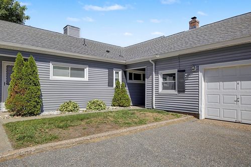 224-224 Greenwood Ter, Chicopee, MA, 01022-1108 | Card Image