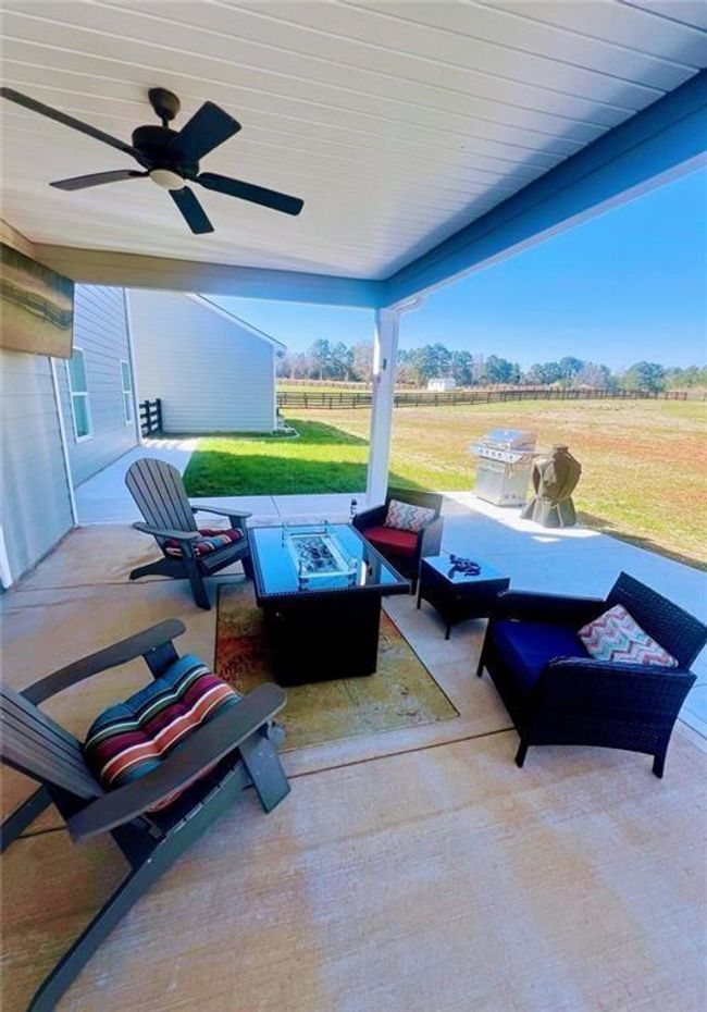 117 Lake Point Dr, House other with 4 bedrooms, 4 bathrooms and 5 parking in Williamson GA | Image 49