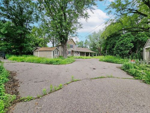 10732 Stillwater Blvd N, LAKE ELMO, MN, 55042-9401 | Card Image