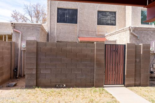 600 S Dobson Rd, Mesa, AZ, 85202-1811 | Card Image