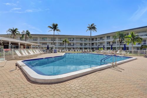 apt-f118-5208 Ne 24th Ter, Fort Lauderdale, FL, 33308-3943 | Card Image