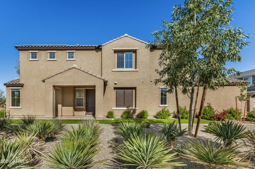 2042 W Lariat Ln, Phoenix, AZ, 85085-8934 | Card Image