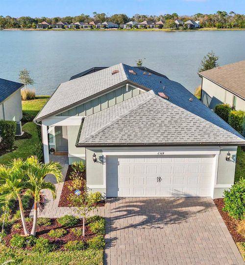 6564 Silverstar Dr, Sarasota, FL, 34240-2368 | Card Image