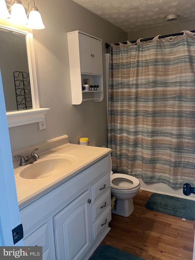 7979 Main St, House other with 3 bedrooms, 2 bathrooms and null parking in MIDDLETOWN VA | Image 16