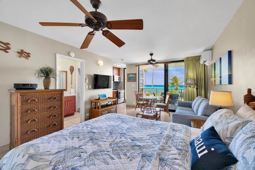 114b-4095 Lower Honoapiilani Rd, Lahaina, HI, 96761-8926 | Card Image