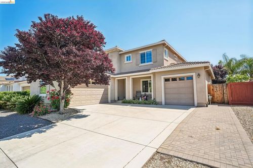 1352 Bellerose Ct, Brentwood, CA, 94513-2390 | Card Image