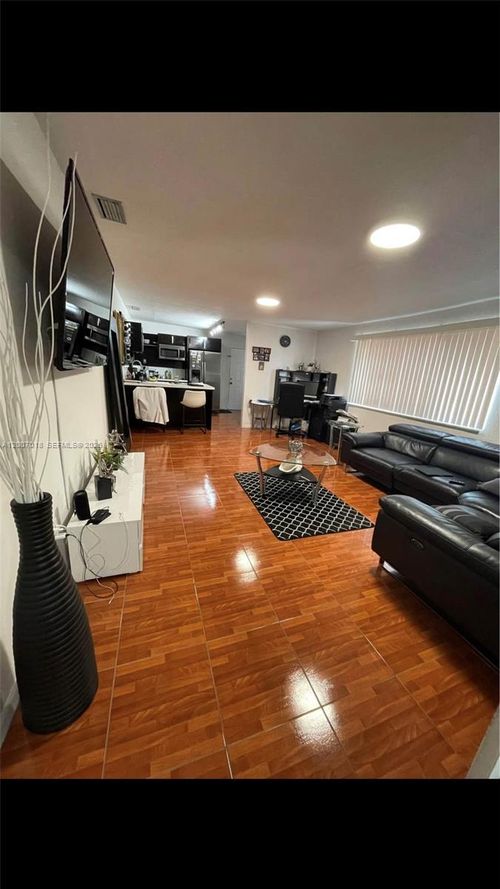 1-4765 Nw 184th Ter, Miami Gardens, FL, 33055-2936 | Card Image