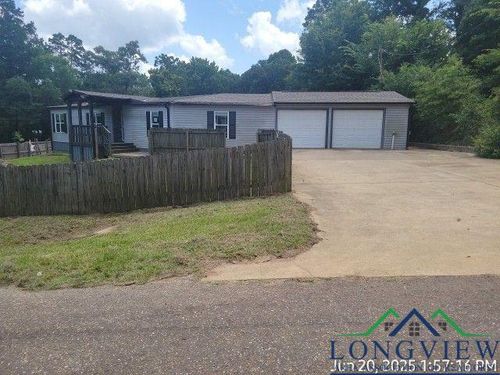 7402 Cedarwood Trl, Gilmer, TX, 75645-7081 | Card Image