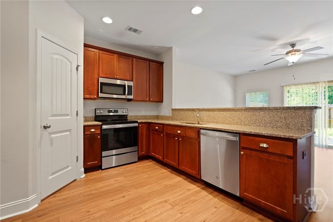 370 Kepler Loop, Townhouse with 3 bedrooms, 3 bathrooms and null parking in Richmond Hill GA | Image 17