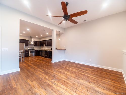 49 Cherry Hill Rd, Carmel, NY, 10512-3827 | Card Image