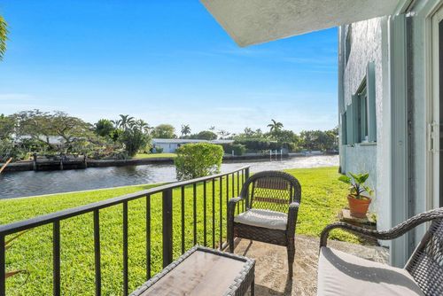 108c-3004 Ne 5th Ter, Wilton Manors, FL, 33334-2074 | Card Image