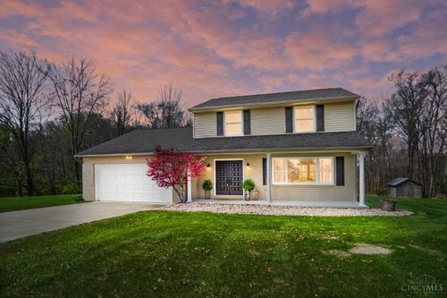 807 Linkhart Rd, Wilmington, OH, 45177-9758 | Card Image