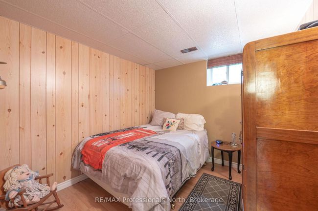 1075 Comak Cres, House other with 4 bedrooms, 4 bathrooms and 6 parking in Algonquin Highlands ON | Image 32