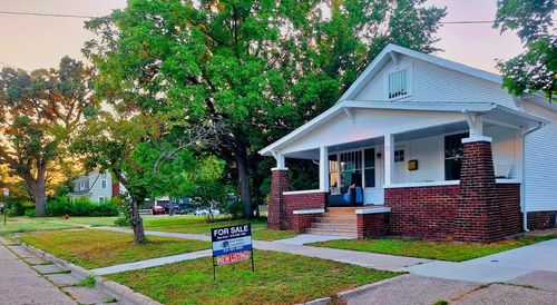 72 Grand Ave, Muskegon, MI, 49442-5059 | Card Image
