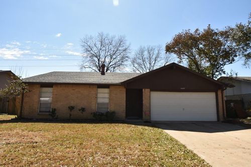 16407 Cairnway Dr, Houston, TX, 77084-2865 | Card Image