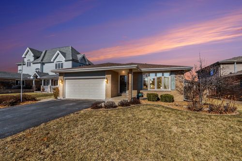 9216 170th St, Orland Hills, IL, 60487-5800 | Card Image