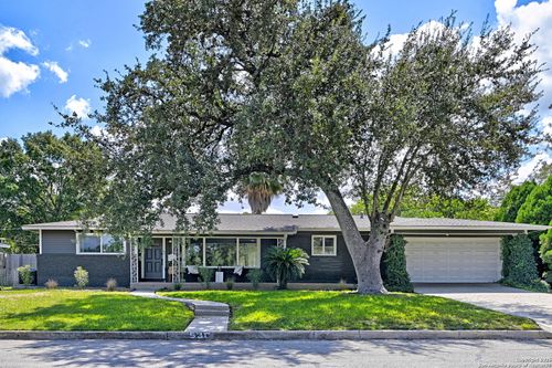 530 Burnside Dr, San Antonio, TX, 78209-2953 | Card Image