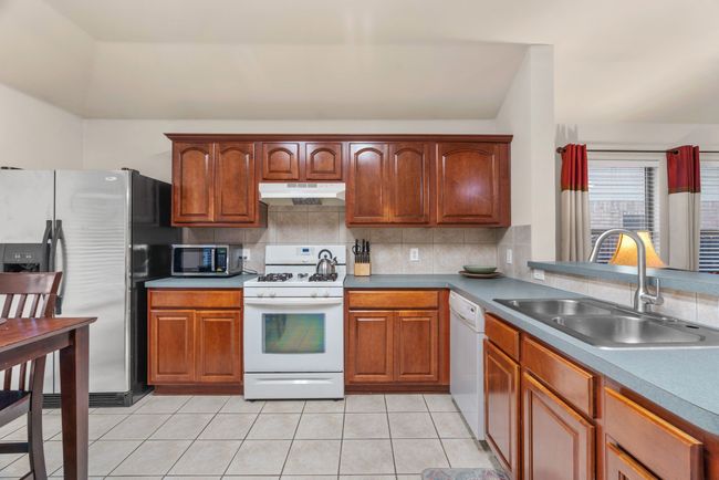 1092 Grand National Blvd, House other with 3 bedrooms, 2 bathrooms and null parking in Fort Worth TX | Image 17