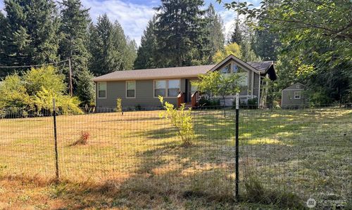 320 E Lake Devereaux Rd, Allyn, WA, 98524-7780 | Card Image