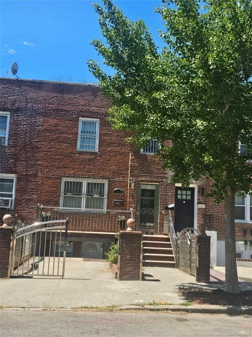 11474 225th Street, New York, NY, 11411 | Card Image