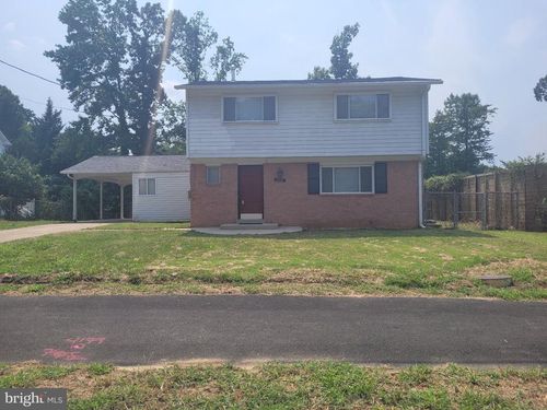 6818 Rolling Rd, SPRINGFIELD, VA, 22152-3303 | Card Image