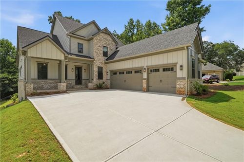 5676 Meadow View Dr, Jefferson, GA, 30549-9603 | Card Image