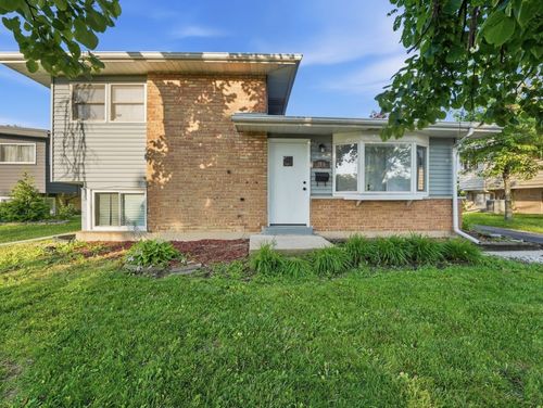 106 Well St, Park Forest, IL, 60466-1331 | Card Image