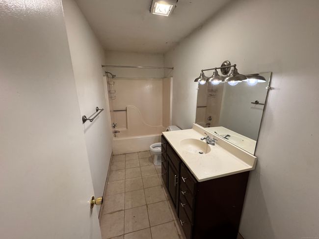 APT-57 - 519 Scott Rd, Condo with 2 bedrooms, 2 bathrooms and null parking in Waterbury CT | Image 10