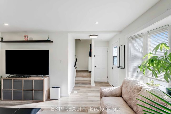 2757 Wedgewood Cres, House attached with 3 bedrooms, 2 bathrooms and 4 parking in Niagara Falls ON | Image 17