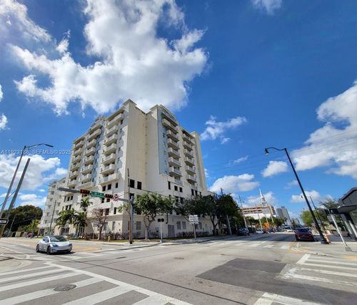 apt-802-120 Sw 8th Ave, Miami, FL, 33130-1275 | Card Image