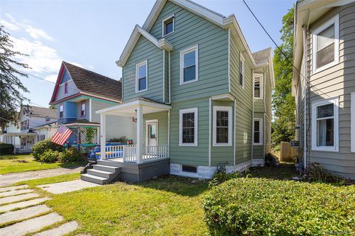 149 Pine St, Kingston, NY, 12401-4901 | Card Image