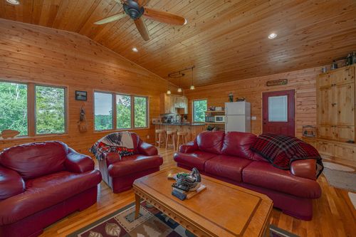 1694 Buckshot Trl Nw, Hackensack, MN, 56452-2900 | Card Image