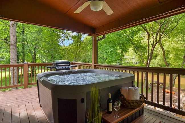 46 Floral Ct, House other with 2 bedrooms, 2 bathrooms and null parking in Ellijay GA | Image 26