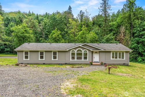 221 Parker Pl, Kelso, WA, 98626-9793 | Card Image