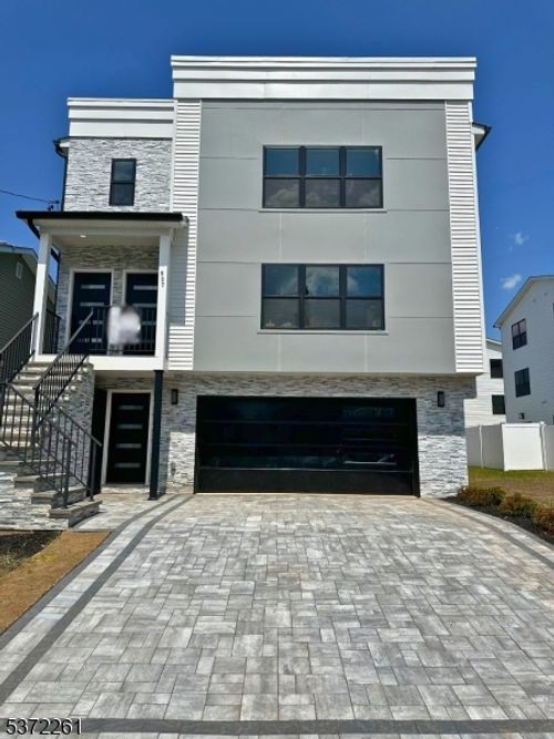937 Worth Ave, Linden, NJ, 07036-1641 | Card Image