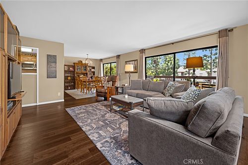 204-5001 E Atherton, Long Beach, CA, 90815 | Card Image