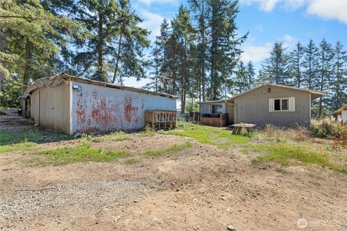 23831 Se 384th St, Enumclaw, WA, 98022-6829 | Card Image