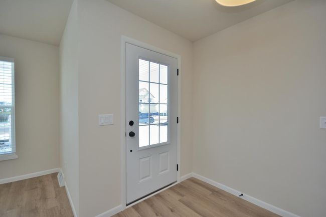 W198N5420 Boxwood Boulevard, House other with 3 bedrooms, 2 bathrooms and null parking in Menomonee Falls WI | Image 10