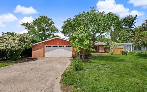 306 Sunnycrest Ct W, Urbana, IL, 61801-5958 | Card Image