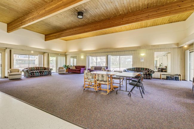 Party Room With Doors to Pool | Image 27