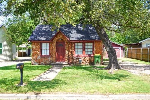 1121 Ashleman St, Waco, TX, 76705-2908 | Card Image