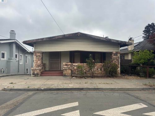 3420 Laguna Ave, Oakland, CA, 94602-2902 | Card Image