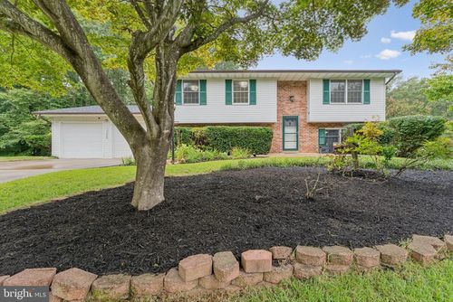 15085 Greenmount Dr, WOODBRIDGE, VA, 22193-1863 | Card Image