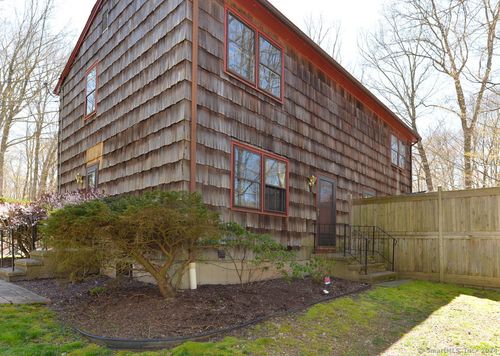 12 Church Rd, Southbury, CT, 06488-1848 | Card Image